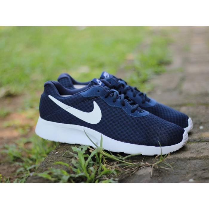 jual sepatu lari nike tanjun navy original lieshop original jual sepatu lari nike tanjun navy original lieshop original