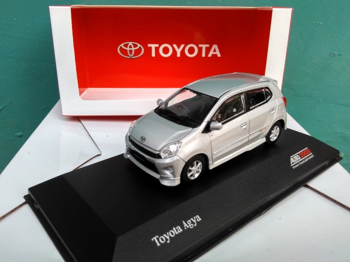 740+ Unduh Gambar Mobil Agya Gratis Terbaru