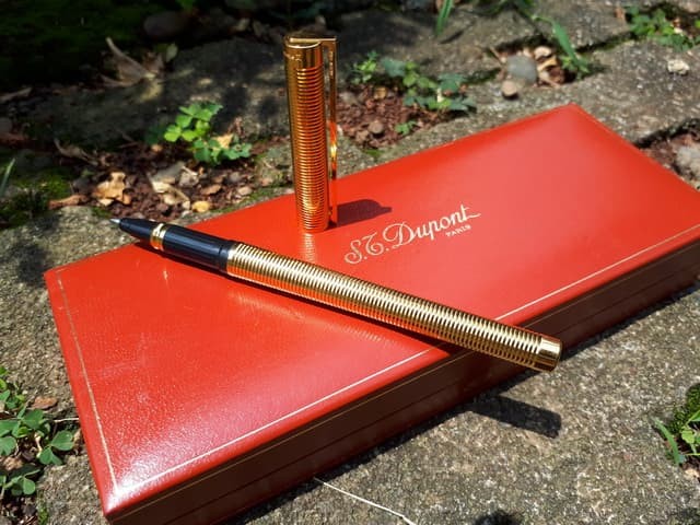 Katalog Pulpen Dupont Hargano.com Katalog Pulpen Dupont Hargano.com