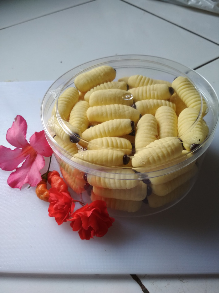 Jual Kue Ulat Sagu Lebaran Hari Raya Original Kota Depok