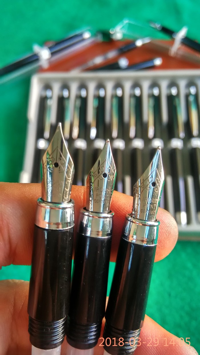 Jual Fountain Pen Iridium Point Germany A.8 BLACK Nib Medium. Italic