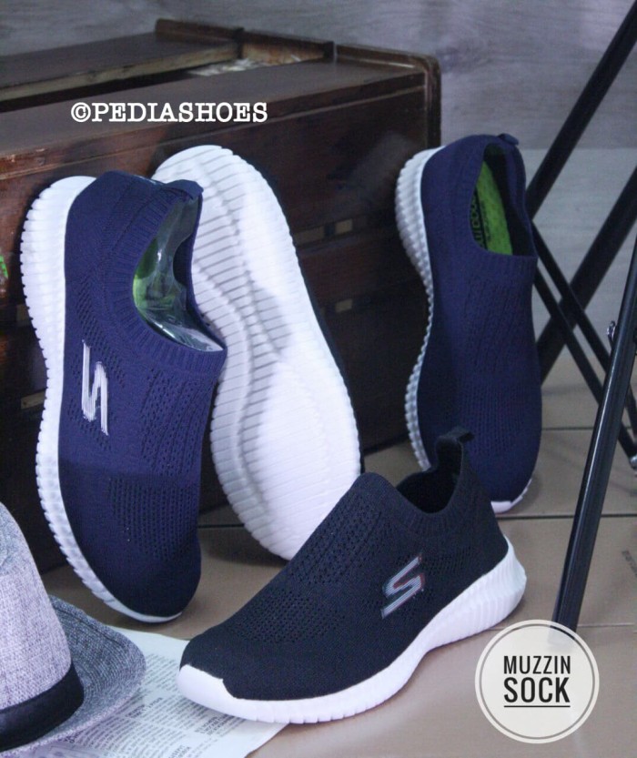 skechers flex slip on