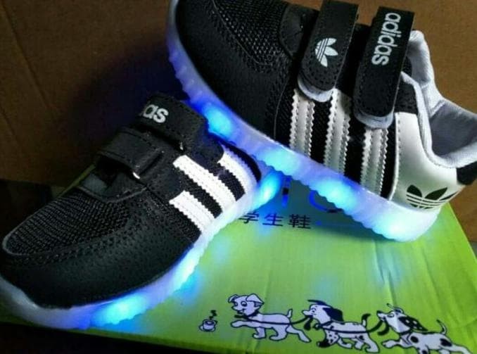 Harga Sepatu Adidas Lampu Led Hargano.com Harga Sepatu Adidas Lampu Led Hargano.com