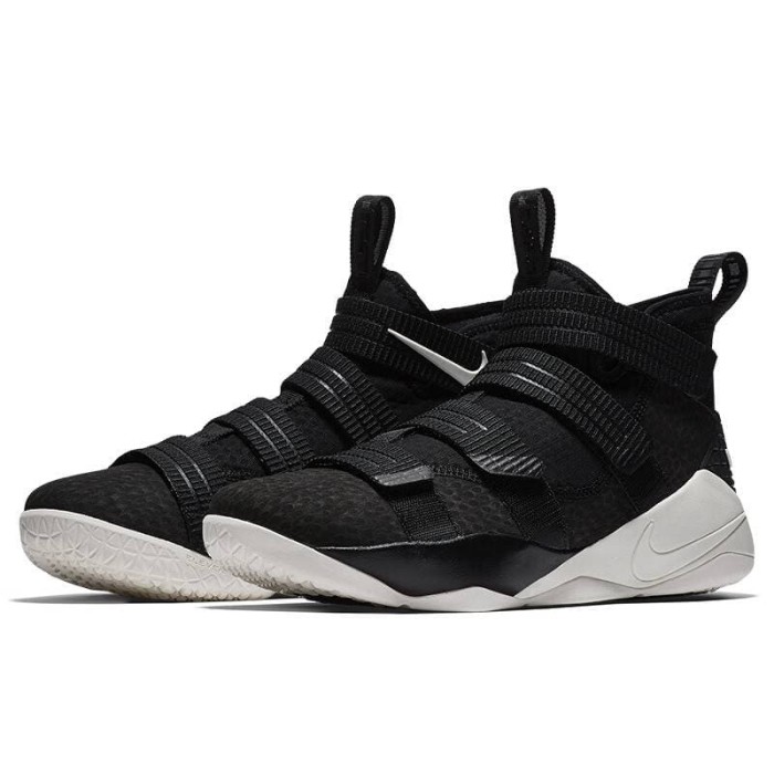 nike jordan lebron