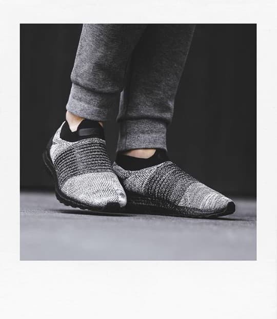 ultra boost laceless oreo black