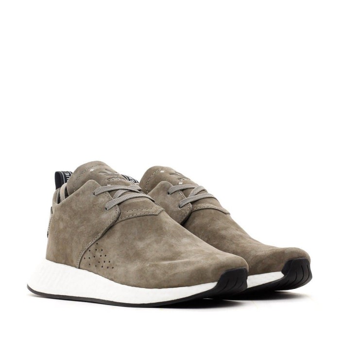 nmd r2 suede