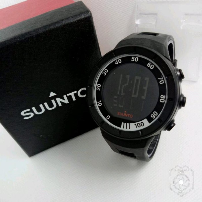 suunto core 2