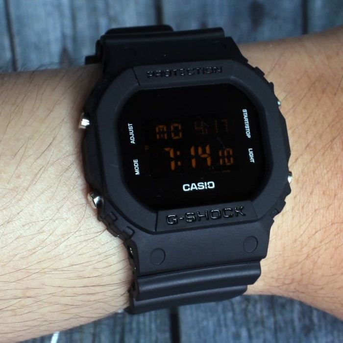 g shock dw5600 black
