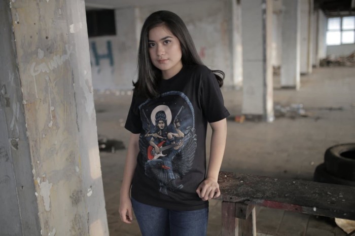 Culture Hero | Kaos Distro Keren Budaya Indonesia: Dark Saraswati - Hitam, M