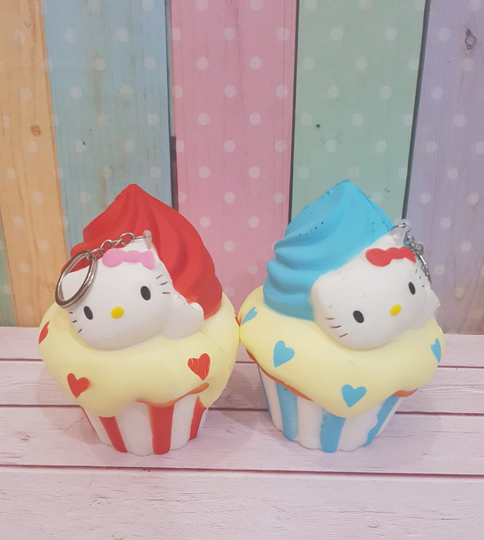Jual Squishy Hello Kitty Cup Cake Key Chain All In Shop Tokopedia