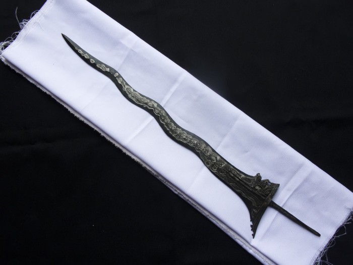Keris Singo Barong Jarang Goyang Luk Tujuh Langka