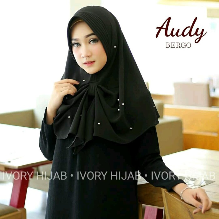 Audy Bergo Hitam /Khimar / Hijab / Hijab Instan / Kerudung Instan