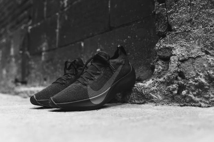 nike vapor triple black