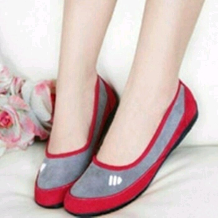 SANDAL FLAT SHOES ADIDAS ADS MERAH di lapak mawar_shoes_NOONAFASHION