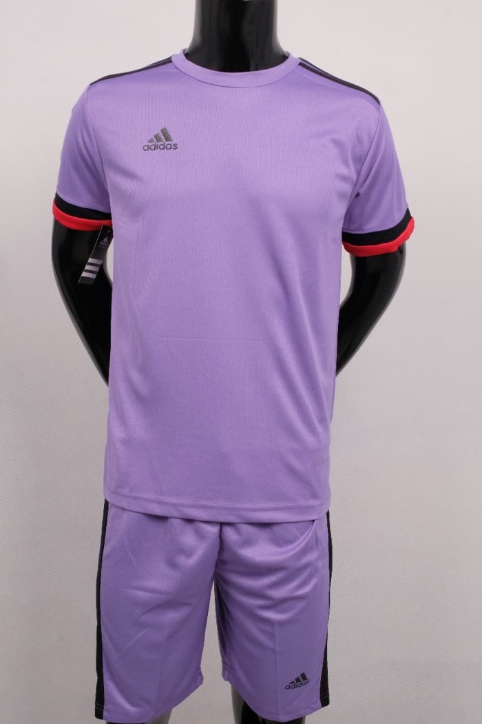 Info 1 Set Baju Bola Travelbon.com Info 1 Set Baju Bola Travelbon.com