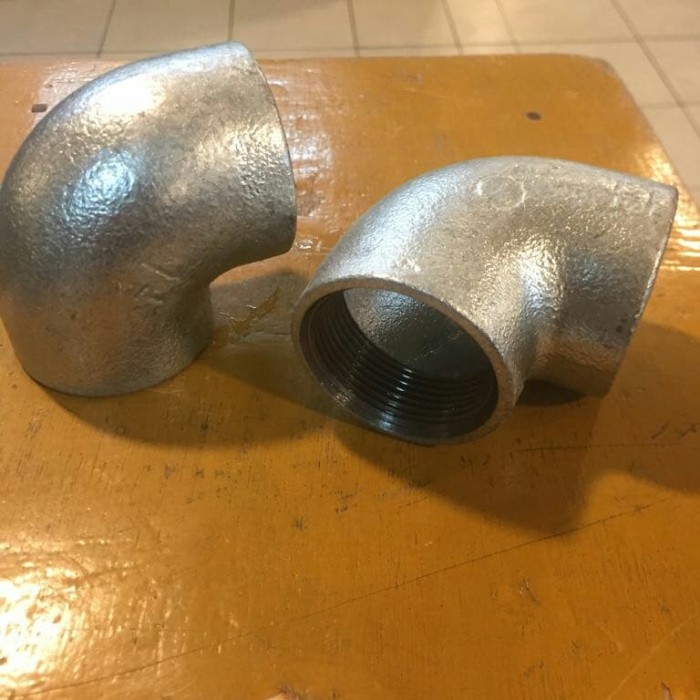 Knee Elbow Besi Galvanis/Cs 90 Derajat Drat 1 1/4 Inch