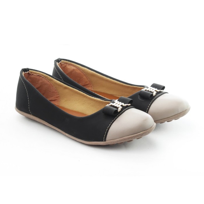 Sepatu Wanita "Yutaka N34" - Hitam - Hitam
