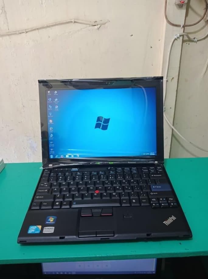 Laptop Bekas Laptop Lenovo Thinkpad X201 Core I5-Siap Pakai Bergaransi