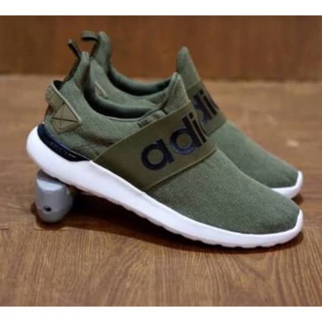 harga adidas slip on original