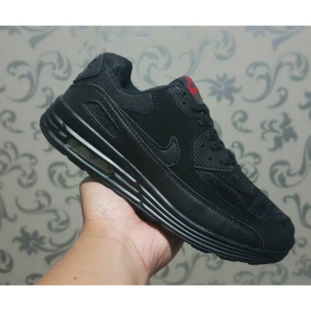 54 Gambar Sepatu Warna Hitam Polos Paling Bagus 54 Gambar Sepatu Warna Hitam Polos Paling Bagus