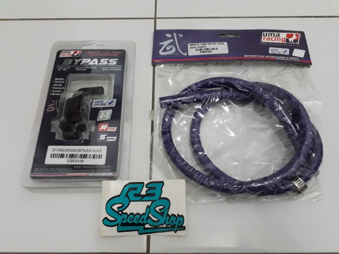 Paket Tutup Oli Mesin Uma Satria FU Hitam Plus Selang Hawa Uma Ungu - Hitam