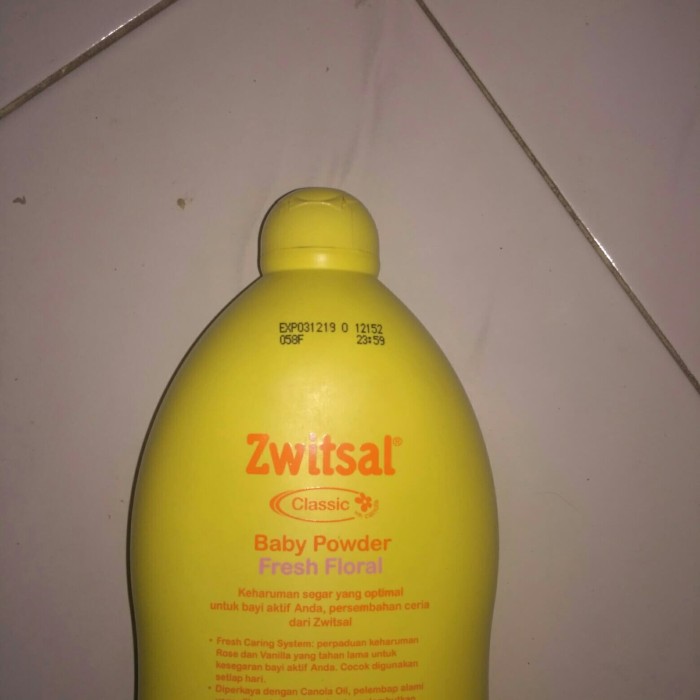 Zwitsal classic baby powder fresh floral 500gr