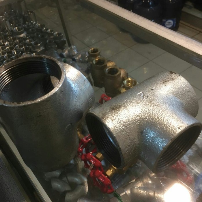 Tee Besi Galvanis/Cs Drat 1/4 Inch