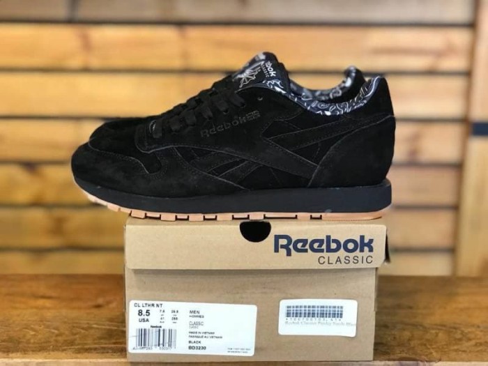 reebok classic suede black