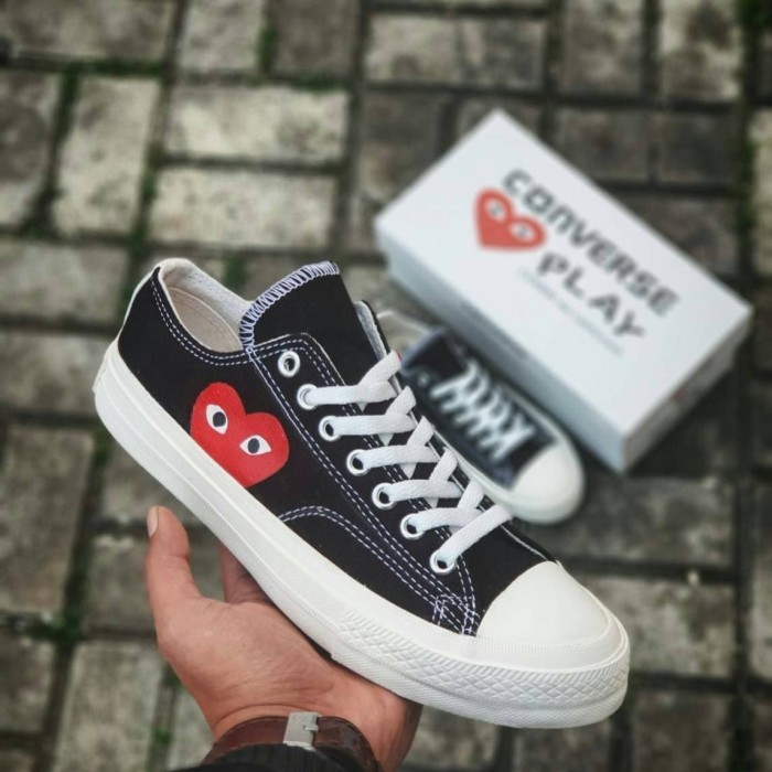 comme des garcons converse 37