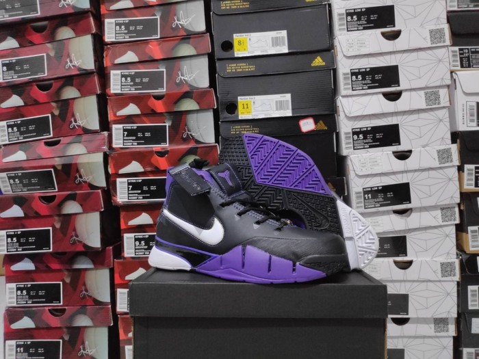 kobe 1 protro blackout