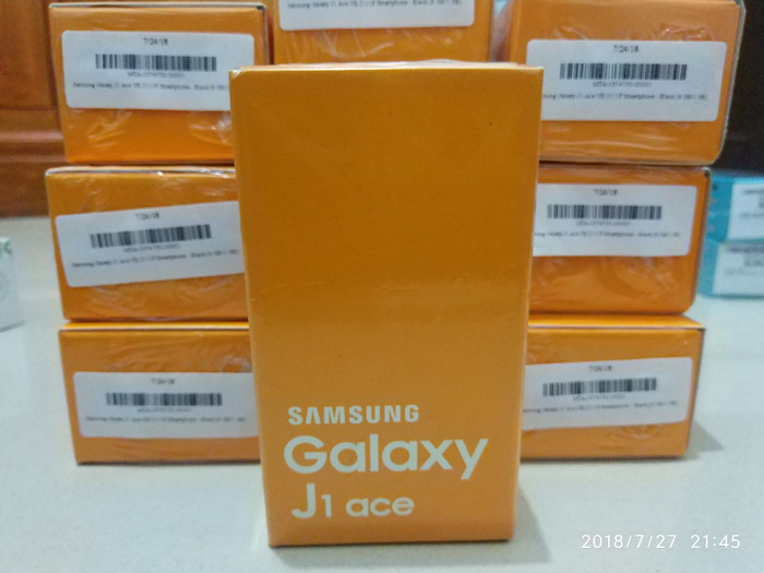 Jual Samsung Galaxy J1 Ace VE J111F/DS Garansi Resmi - Biru - Hanif Cell | Tokopedia