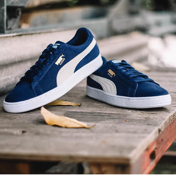 puma suede classic peacoat