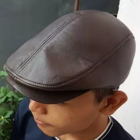 Topi PET kulit asli / topi kulit pria maher zein copet pelukis kodok - Coklat