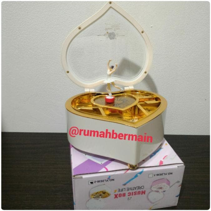 Produk Baru Kotak Musik Love Putih Ballerina Music Box Kado Ultah