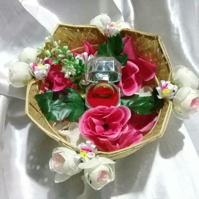 6000+ Gambar Cincin Pernikahan Dan Bunga Paling Baru 6000+ Gambar Cincin Pernikahan Dan Bunga Paling Baru