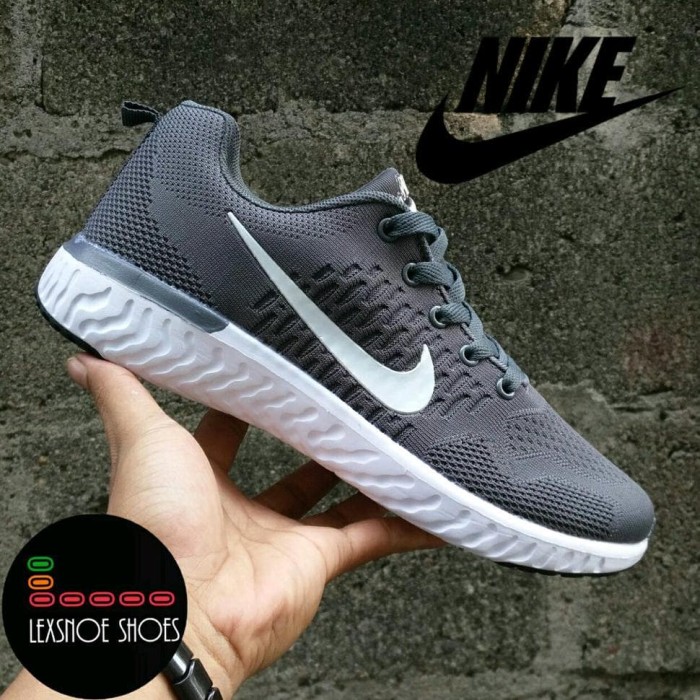 nike zoom element