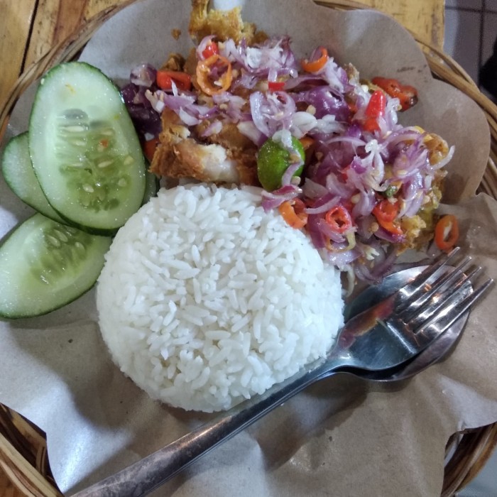 101 Gambar Ayam Geprek Sambal Matah 101 Gambar Ayam Geprek Sambal Matah