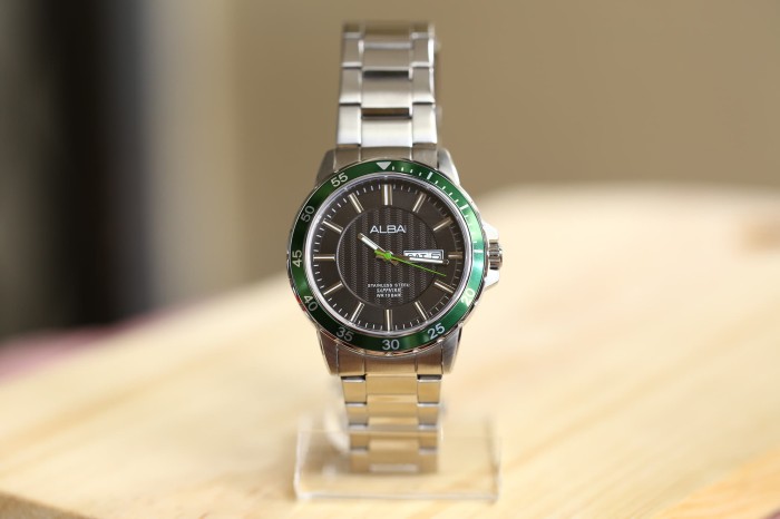 alba diver watch