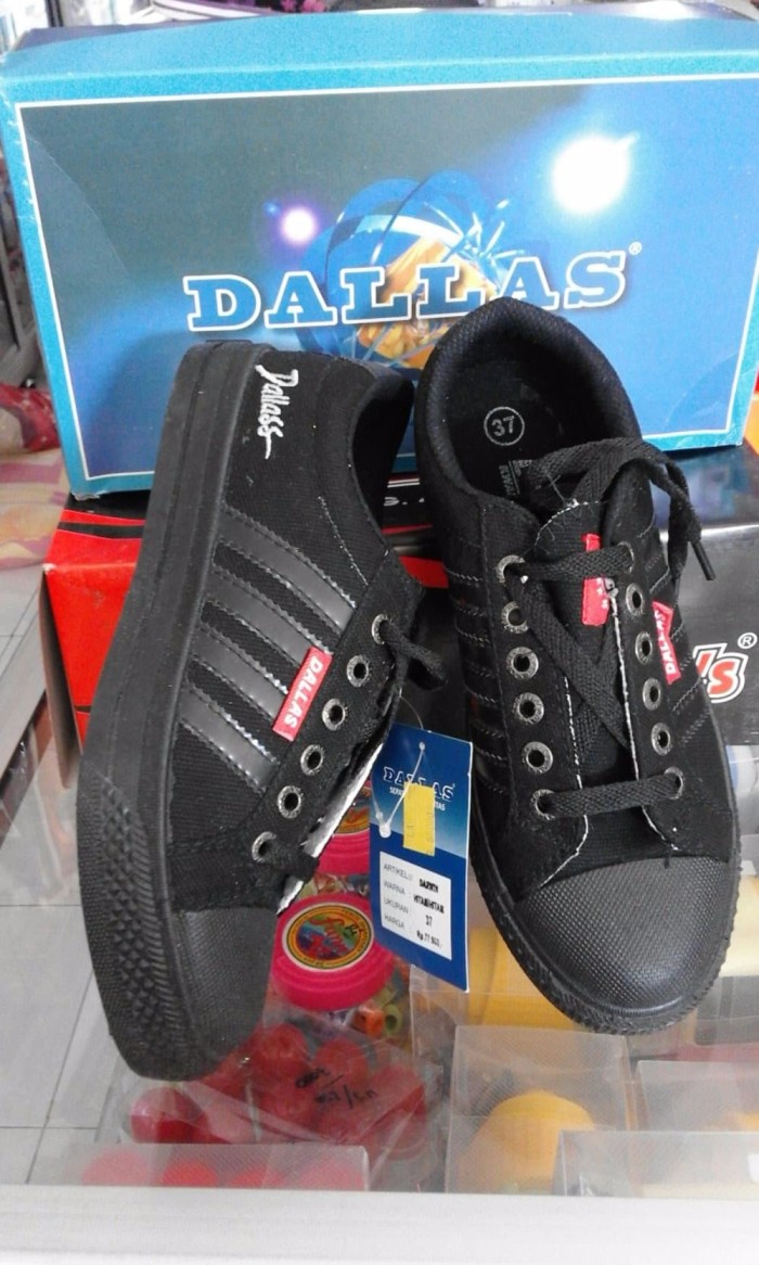 Jual Bestseller Sepatu Sekolah Dallas Darwin Hitam Hitam Dewasa