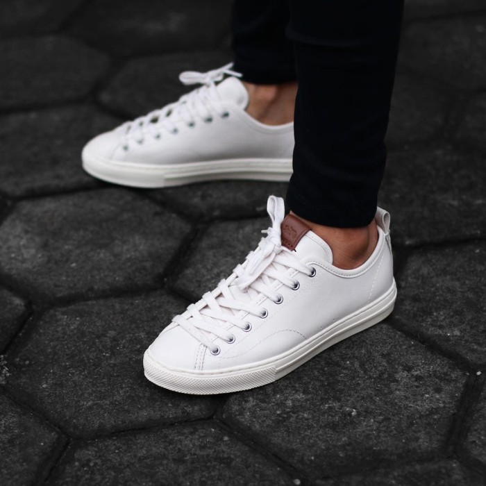 coach white sneakers
