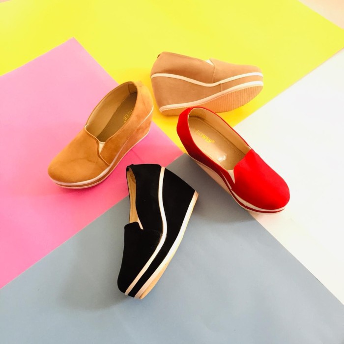 Jual Wedges GM1053 EF135 Sepatu Sandals Wanita