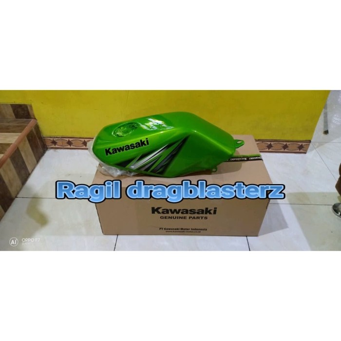 Jual Tangki Ninja R 150 Hijau Metalik Original Kawasaki Jakarta Barat Bang Tatag Tokopedia