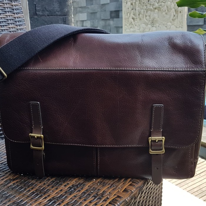 Jual Fossil Defender Messenger Bag Genuine Leather Kab Badung Abdigarage Tokopedia - Fossil Men S Defender Leather Duffle Bag Jual Fossil Defender Messenger Bag Genuine Leather Kab Badung Abdigarage Tokopedia - Fossil Men S Defender Leather Duffle Bag