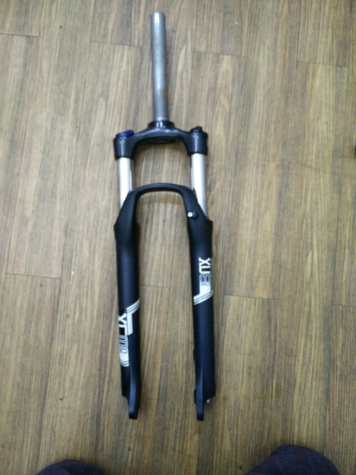 sr suntour xcm 30 27.5