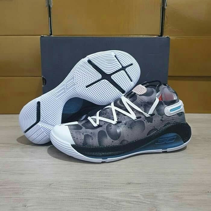 curry 6 moon landing shoes