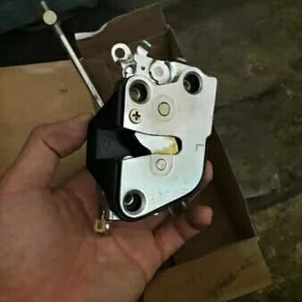 Foto Produk Doorlock door lock kunci pengunci pintu zebra espass kiri dari mobil part shop