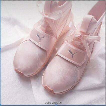 puma phenom lux selena gomez