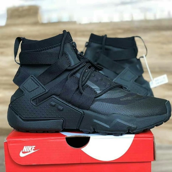 sepatu nike huarache