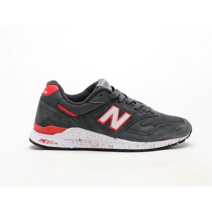 new balance 840 black red