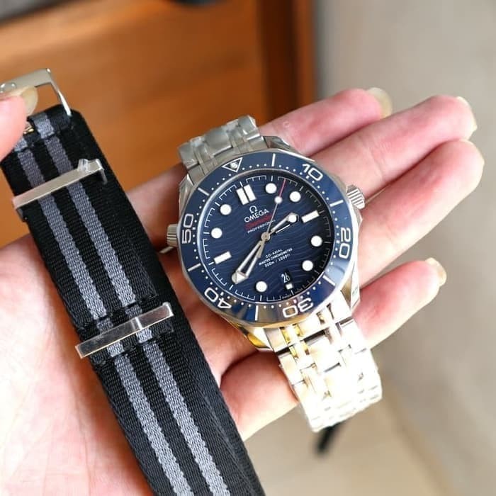 omega seamaster 300m 2018 blue